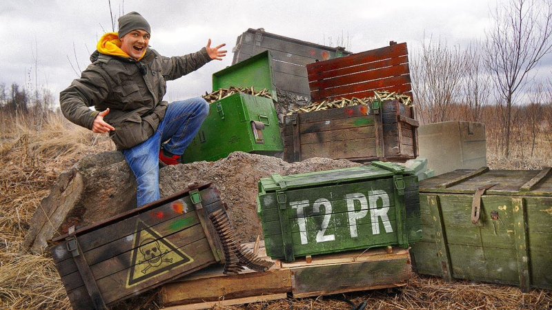 Нашли заброшенные военные ящики на аукционе! Что внутри потерянных ящиков?
